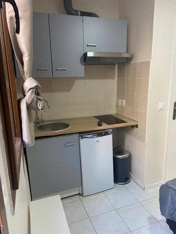 Rent Appart - La Garenne Colombes ภายนอก รูปภาพ